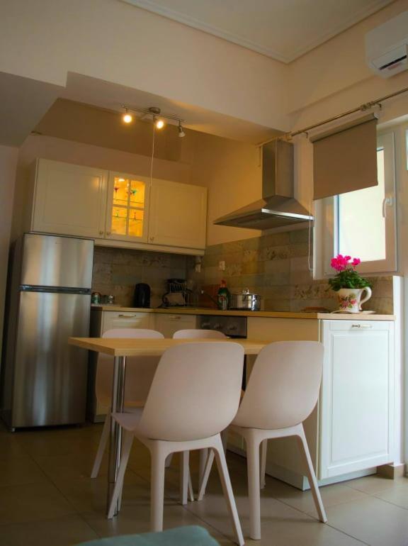 Sunny Central Luxury Apartment Volos Ngoại thất bức ảnh