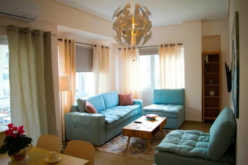 Sunny Central Luxury Apartment Volos Ngoại thất bức ảnh