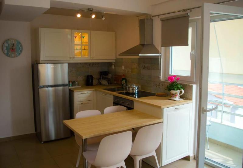Sunny Central Luxury Apartment Volos Ngoại thất bức ảnh