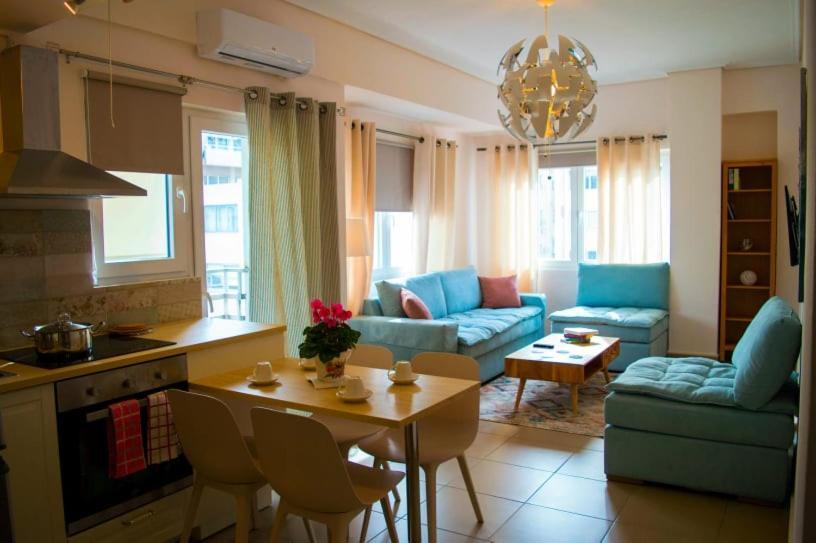 Sunny Central Luxury Apartment Volos Ngoại thất bức ảnh