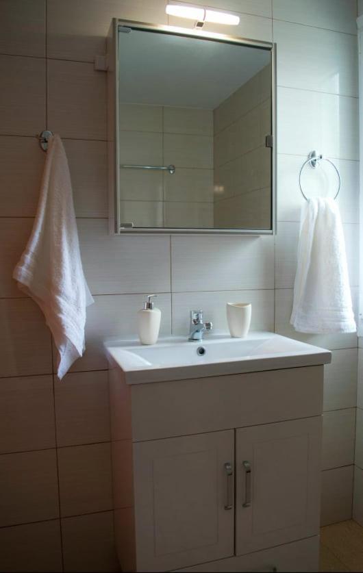 Sunny Central Luxury Apartment Volos Ngoại thất bức ảnh